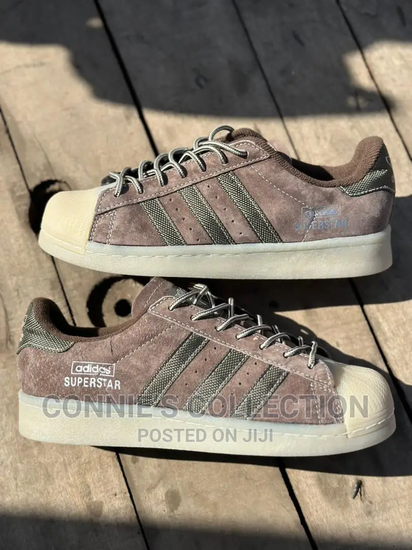 Adidas Superstar