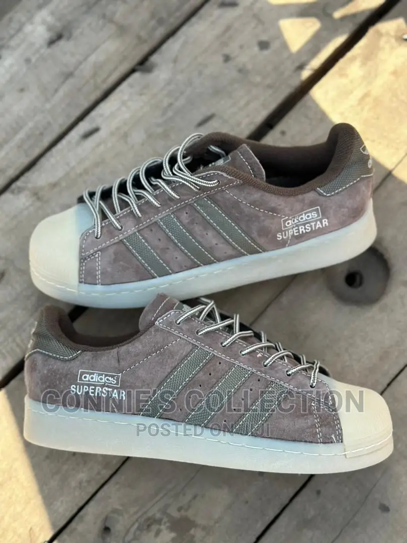 Adidas Superstar