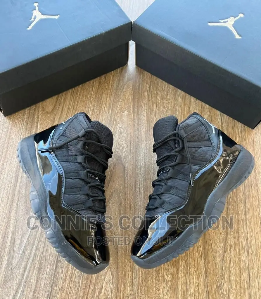 Air Jordan 11 Retro High-Top