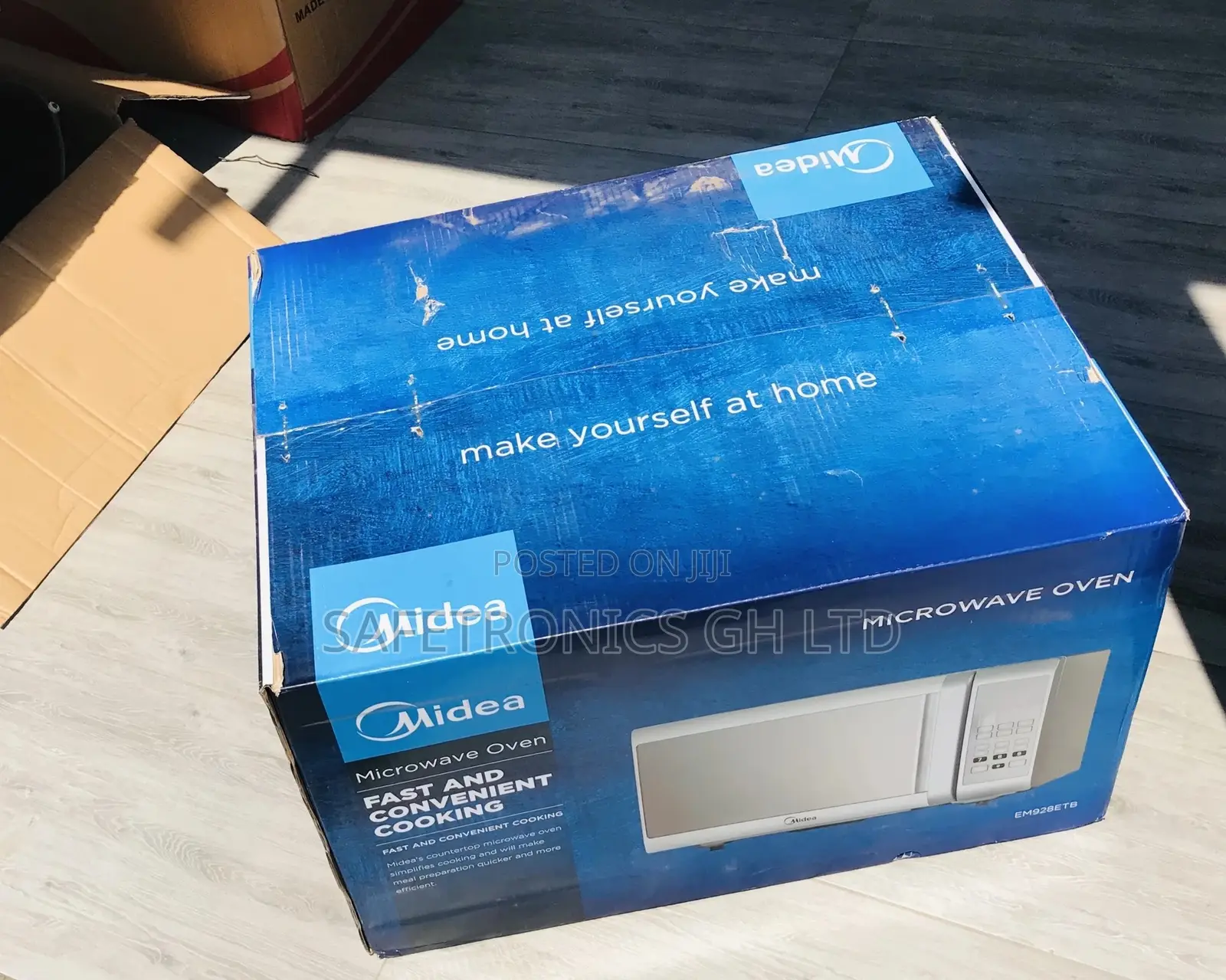 EM928ETB 28 Liters Midea Electric Gray Microwave Countertop