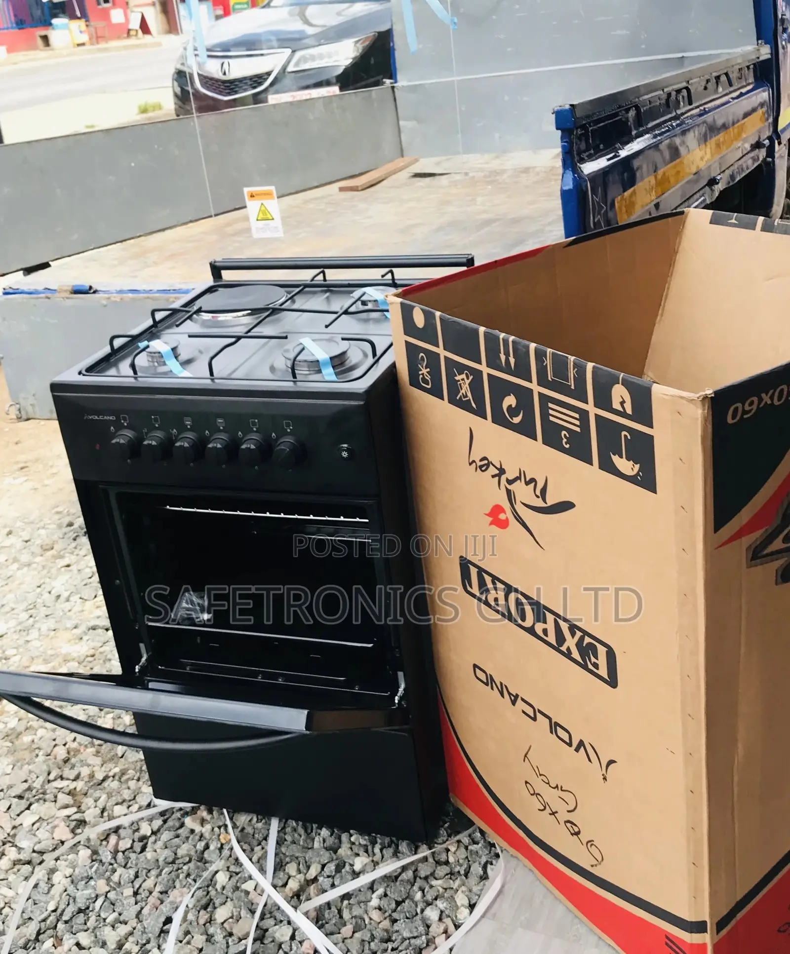 3 Gas Volcano Oven With Grill 50x50 Black 1 Electric