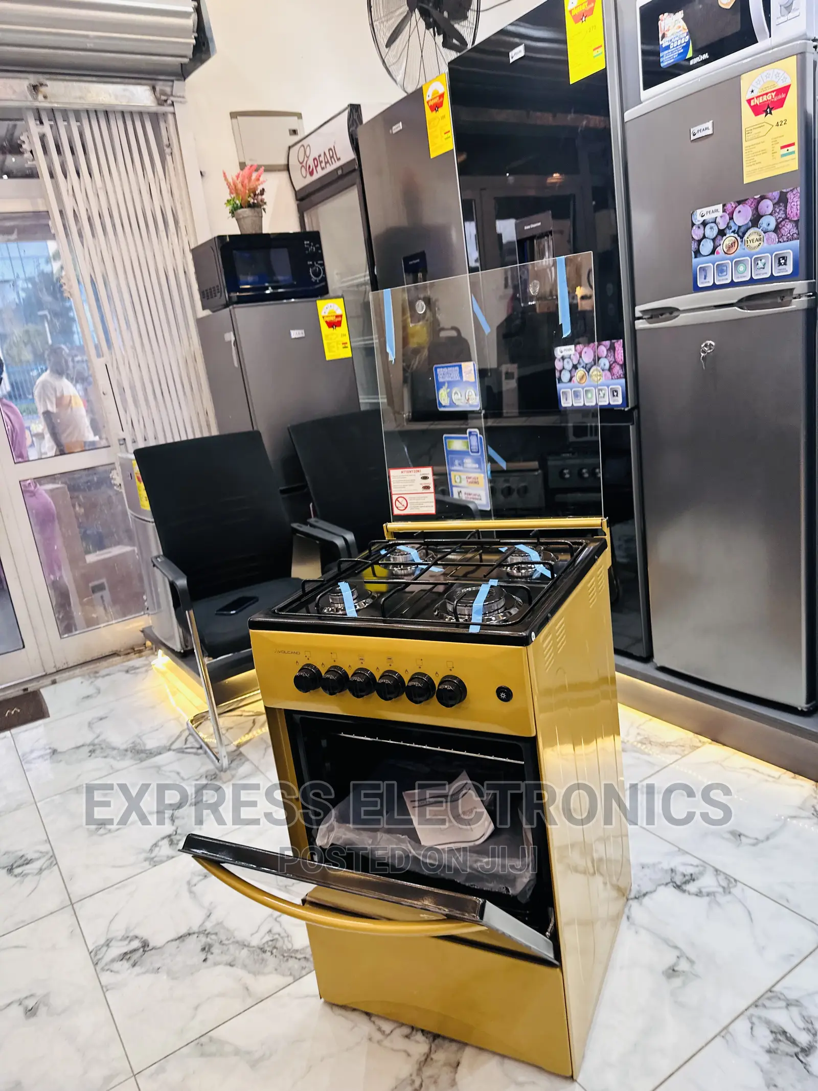 Gas Guru 4burner Stove Oven Grill Gold Color