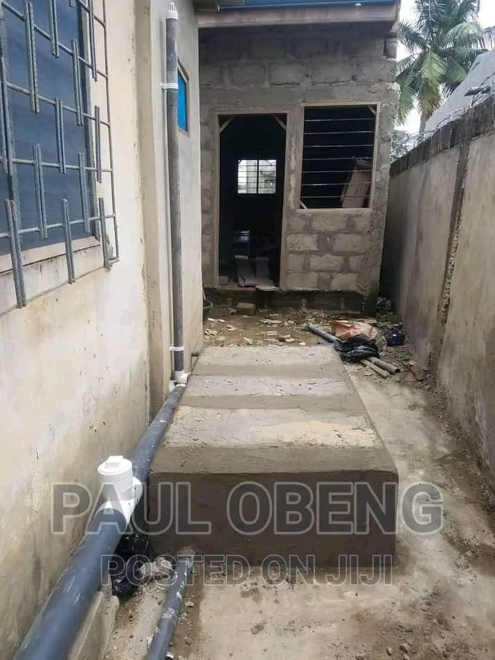 Biodigester, Manhole, Borehole, Biogas