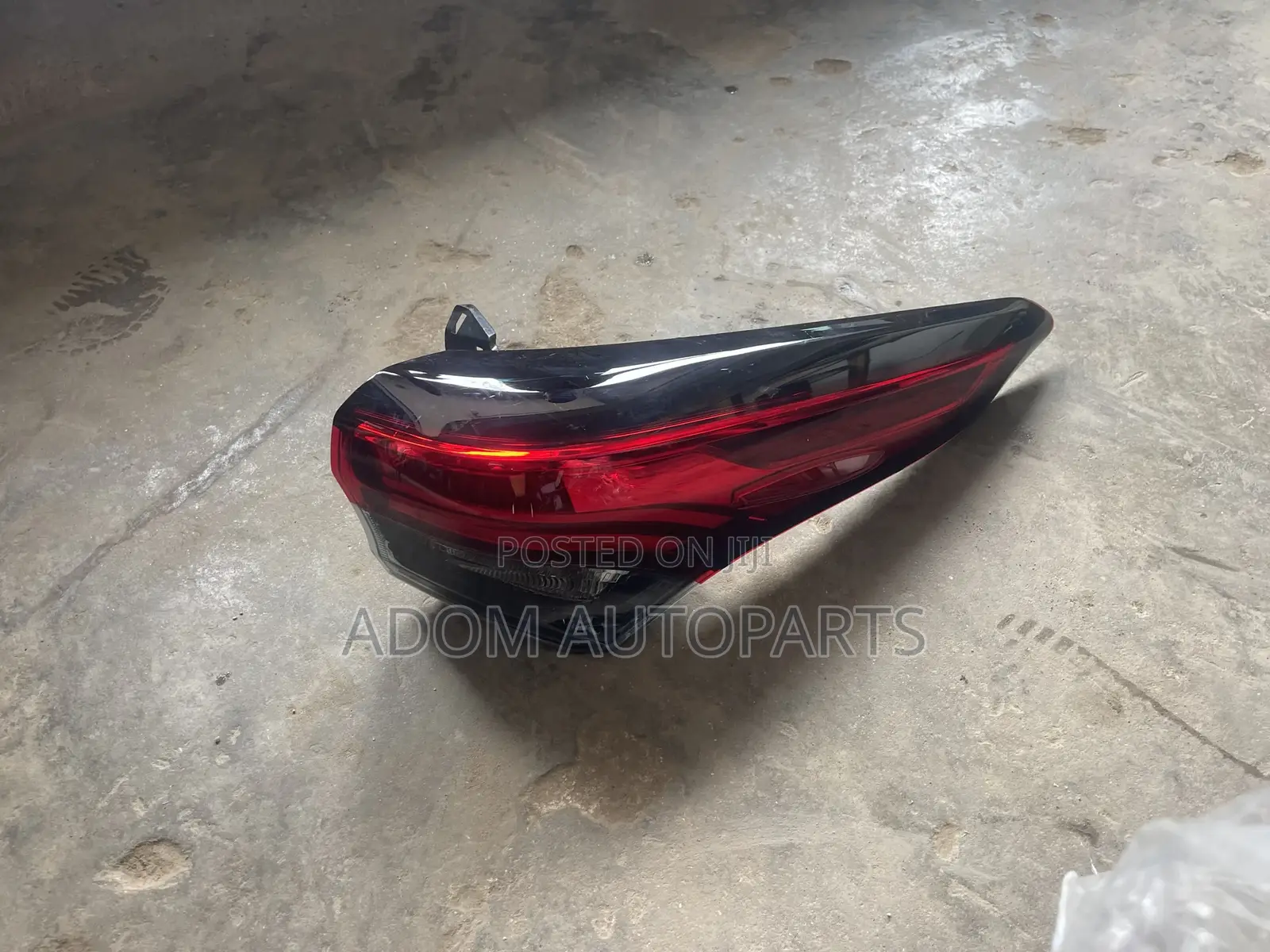 Toyota Highlander Taillight 2019 2020 2021 2022 2023