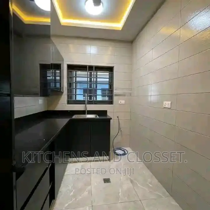 Modern Kitchen Cabinet