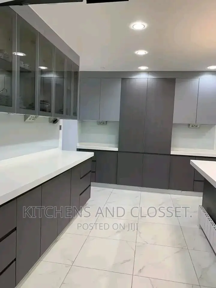 Modern Kitchen Cabinet