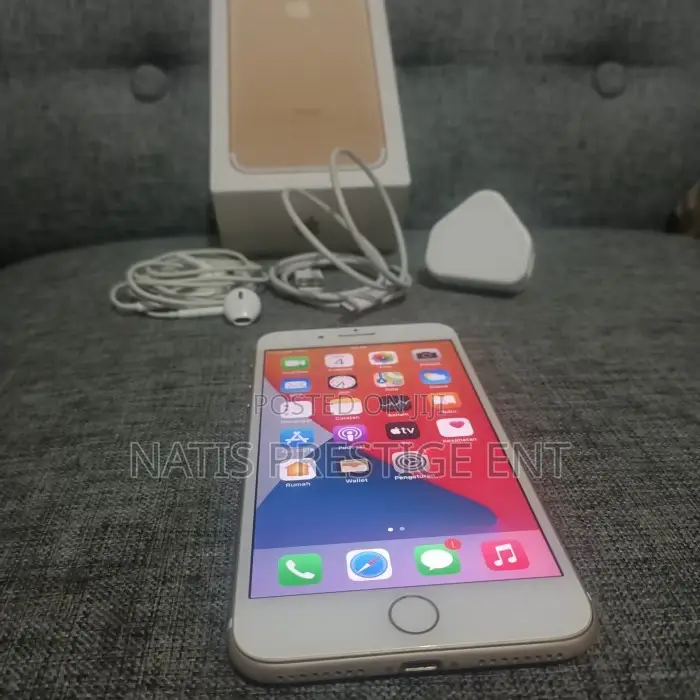 New Apple iPhone 7 Plus 128 GB Gold