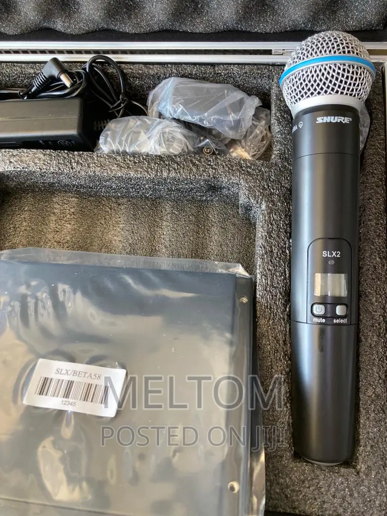 Shure Slx4 1in1 Briefcased Cordless Microphone
