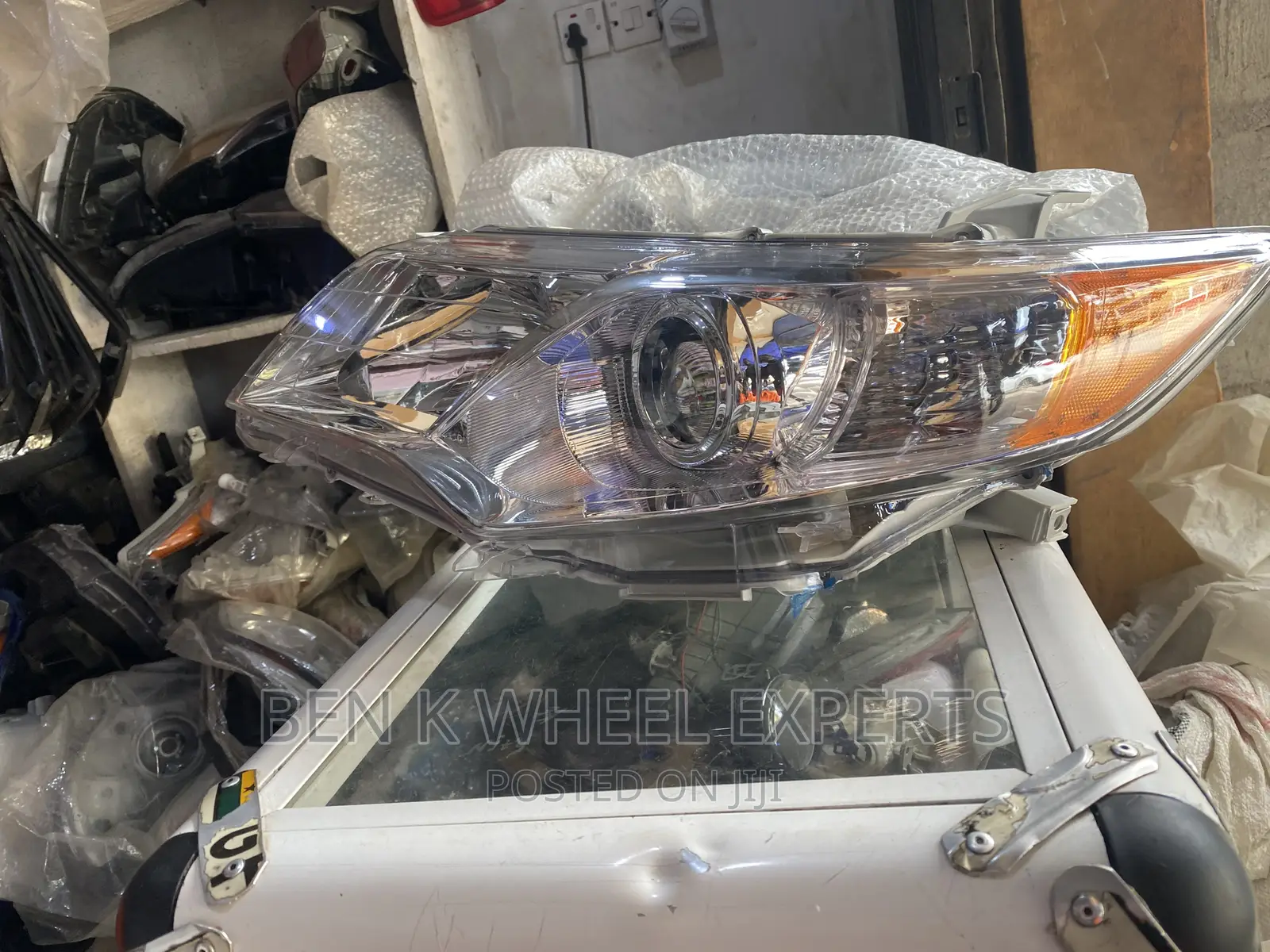 Toyota Camry Spider Headlights Plain