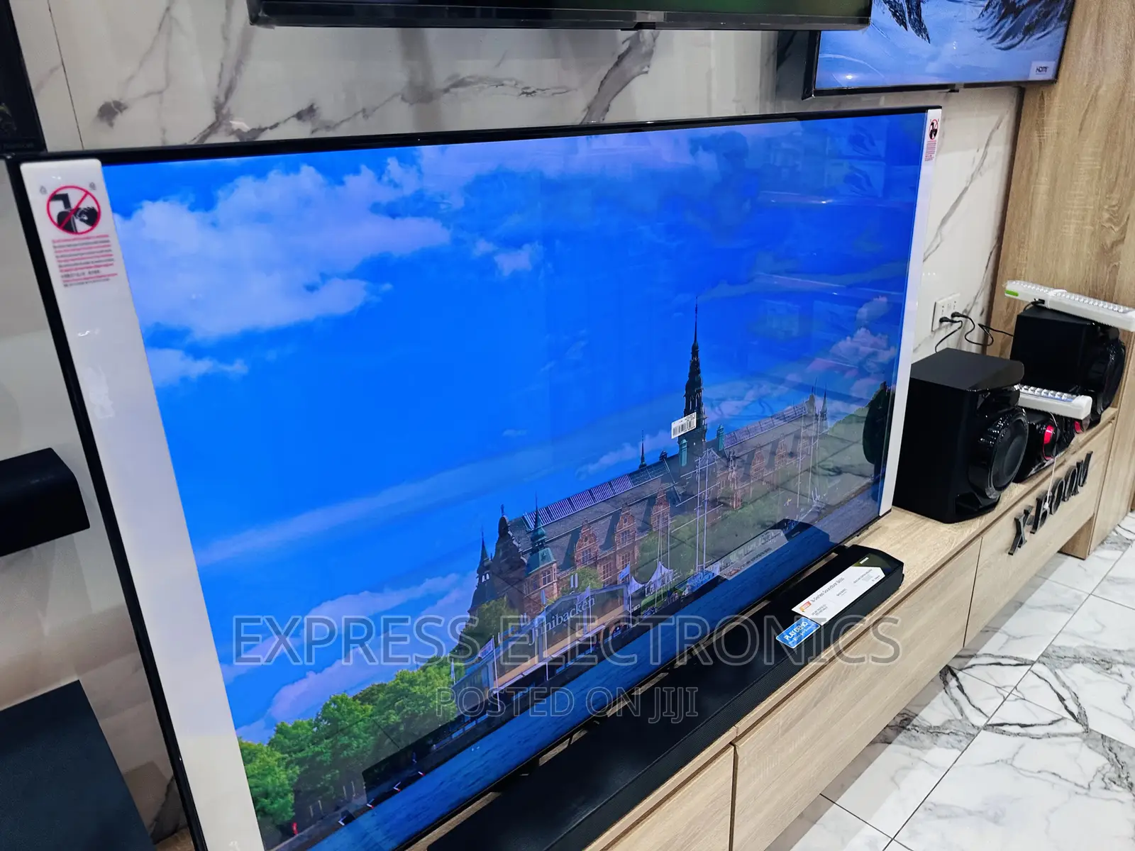 Uhd Smart Samsung Magic 85”Cu8000 Tv