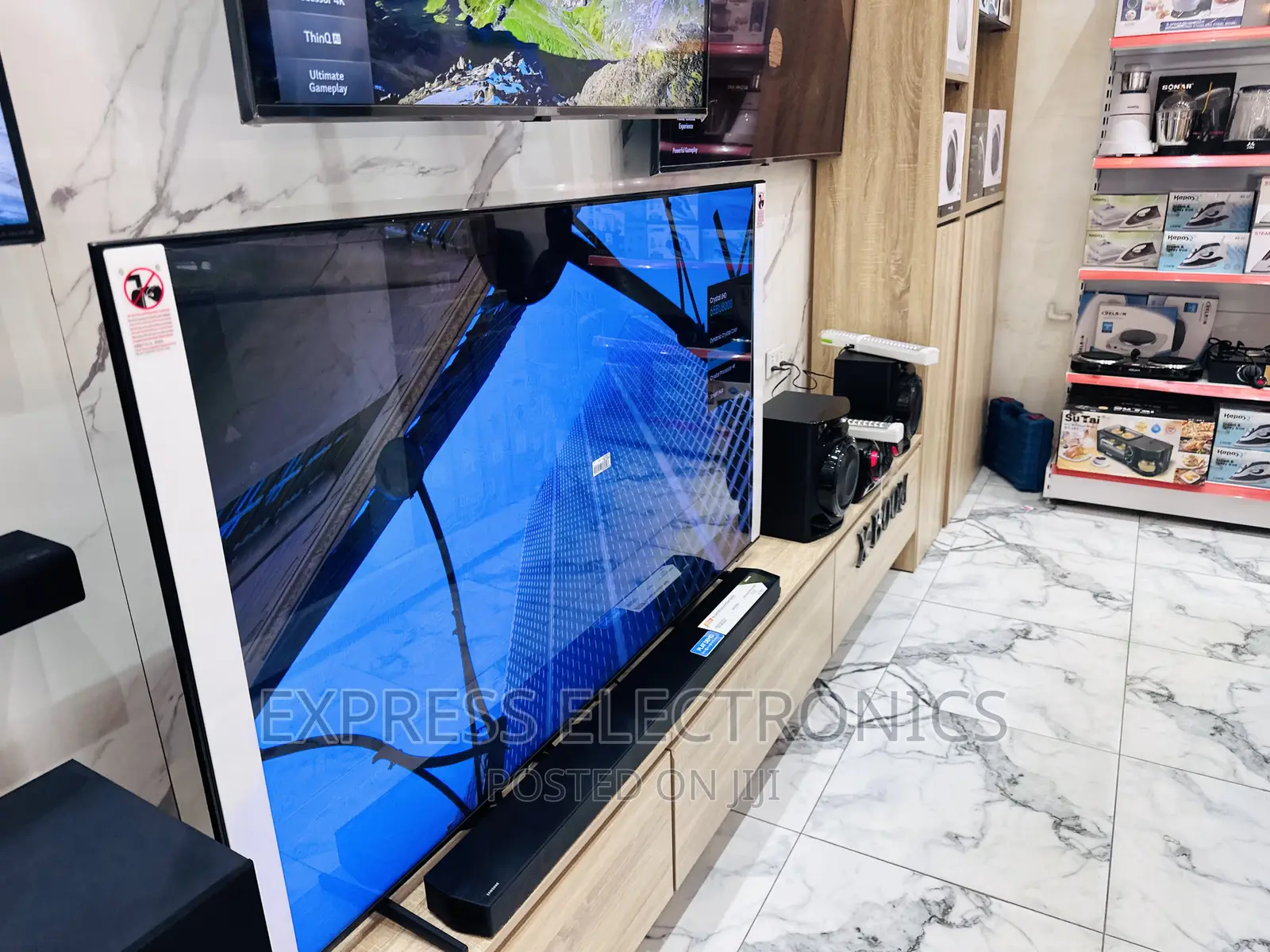Your Getaway to Samsung QLED UHD Smart 85”Q70B