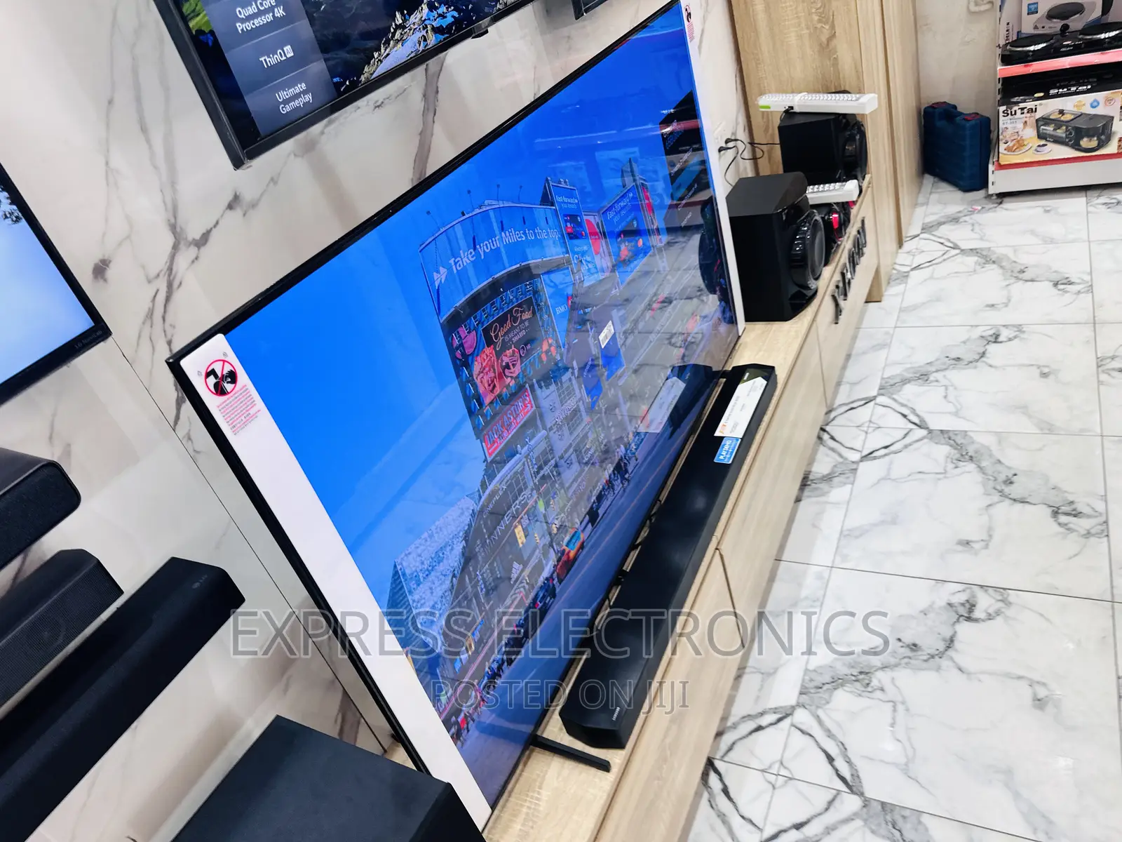 Big Screen Big Impact UHD QLED Samsung Tv 85”Q70B
