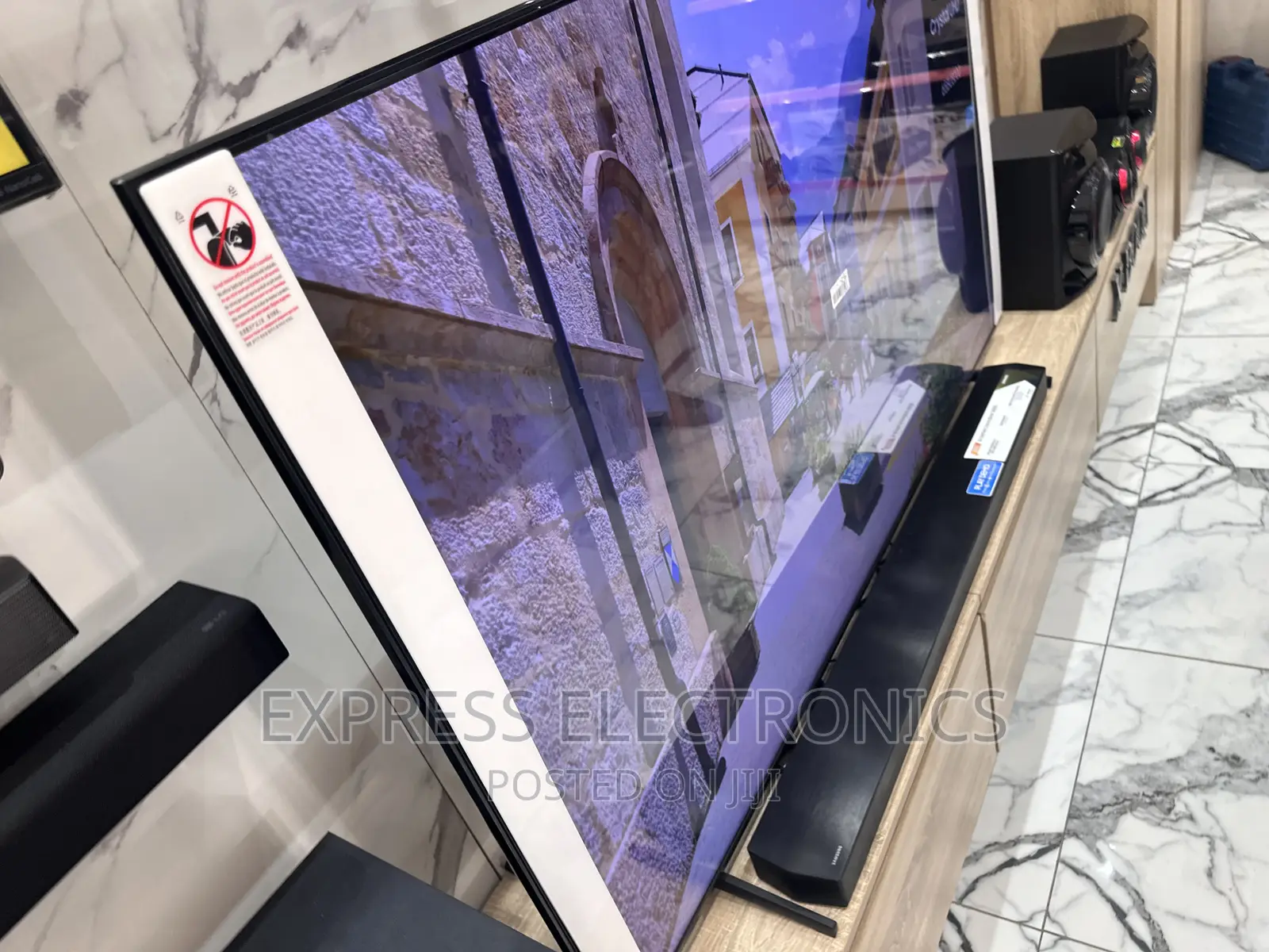 1 Best Quality Samsung 85Q60B QLED Smart Glossy