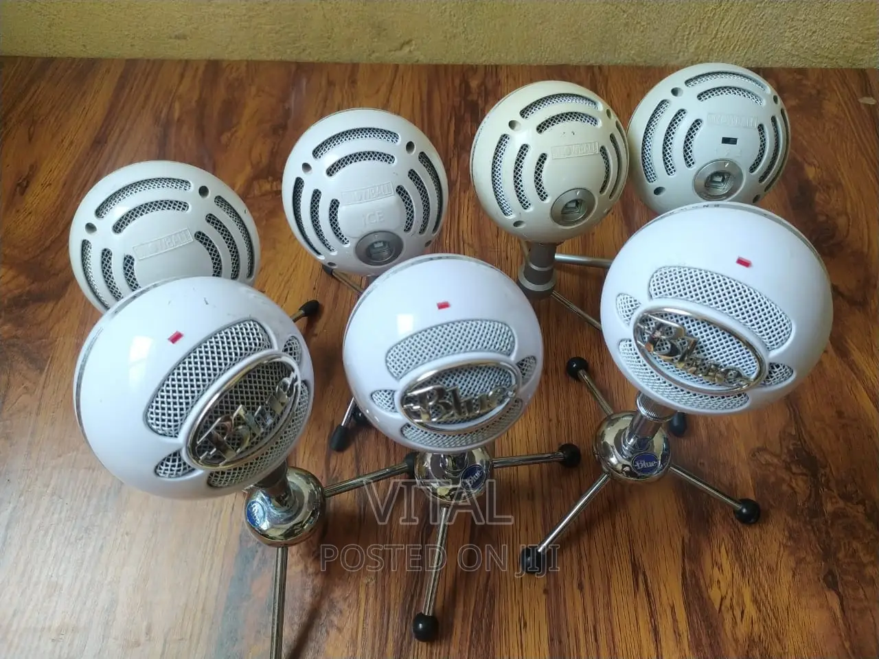 USB Mic for Studio and Live Streaming /Blue Snowball