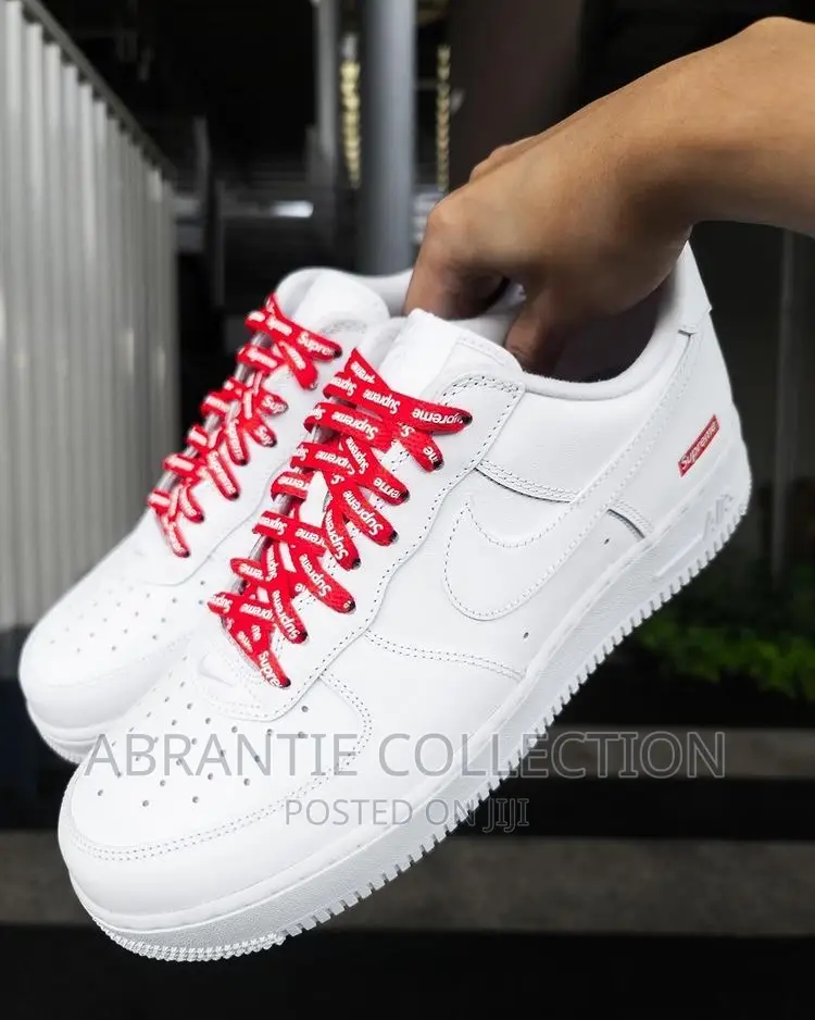 Supreme X Nike Air Force 1