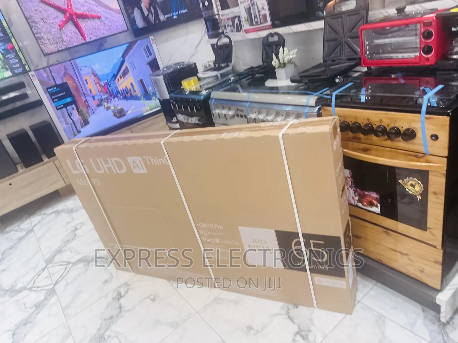 Cinematic Wonder UHD Smart 65”UR7300 LG Tv 