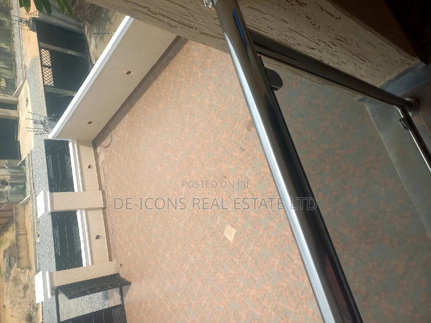 4bdrm Duplex in De-Icons Real Estate, Ablekuma for sale