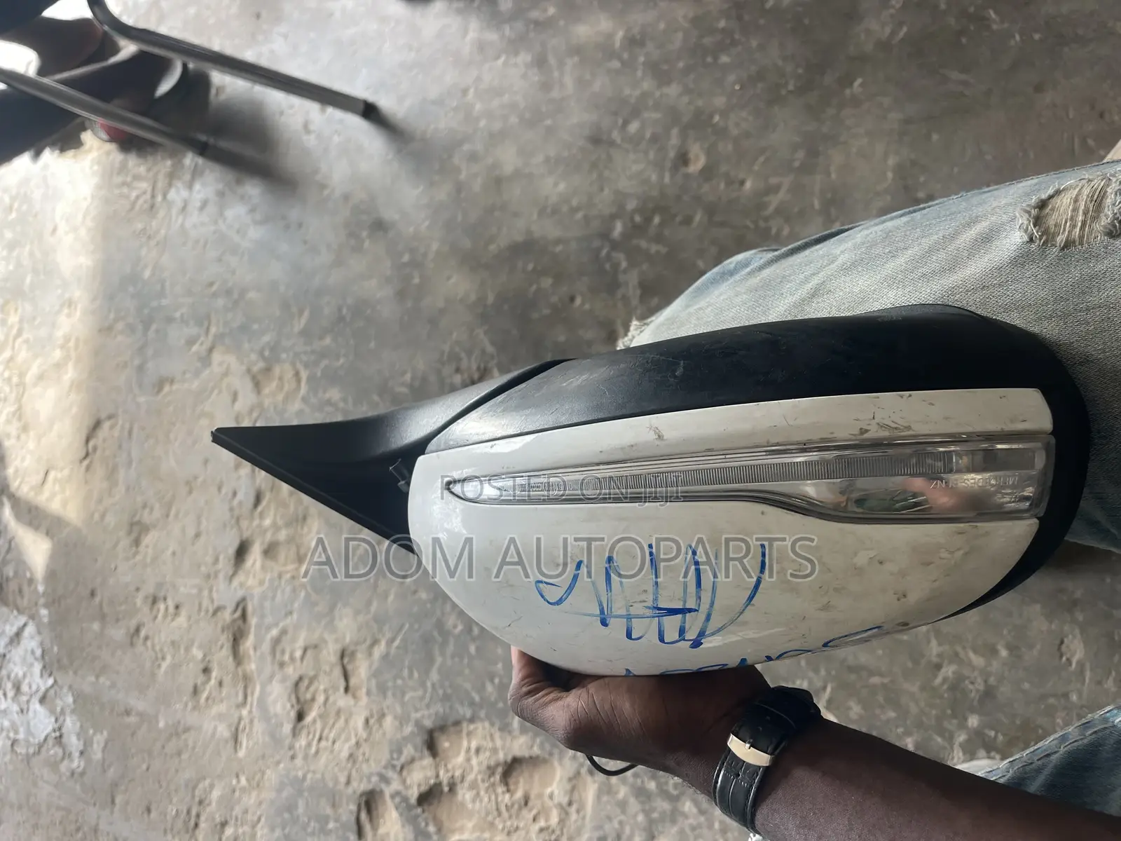 Mercedes Benz E300 Driving Mirror