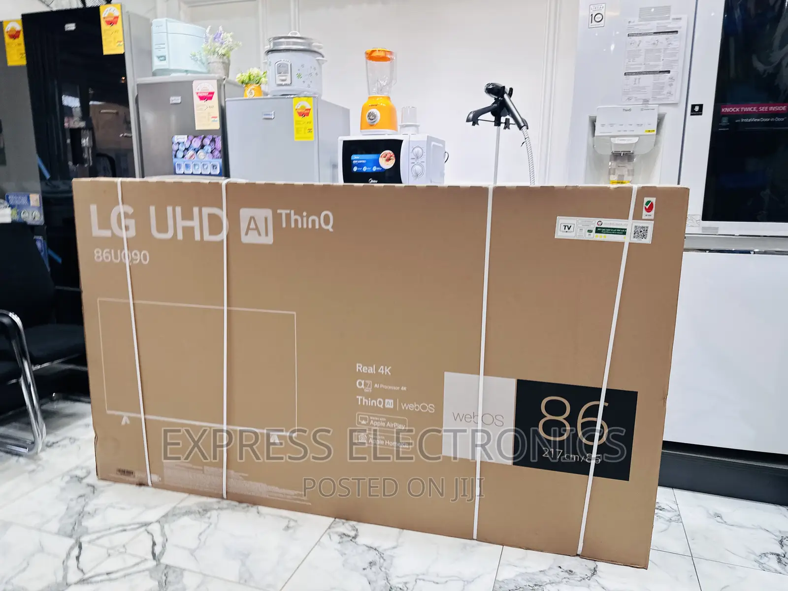 The Enormous Entertainment LG UHD Smart 86”UQ90