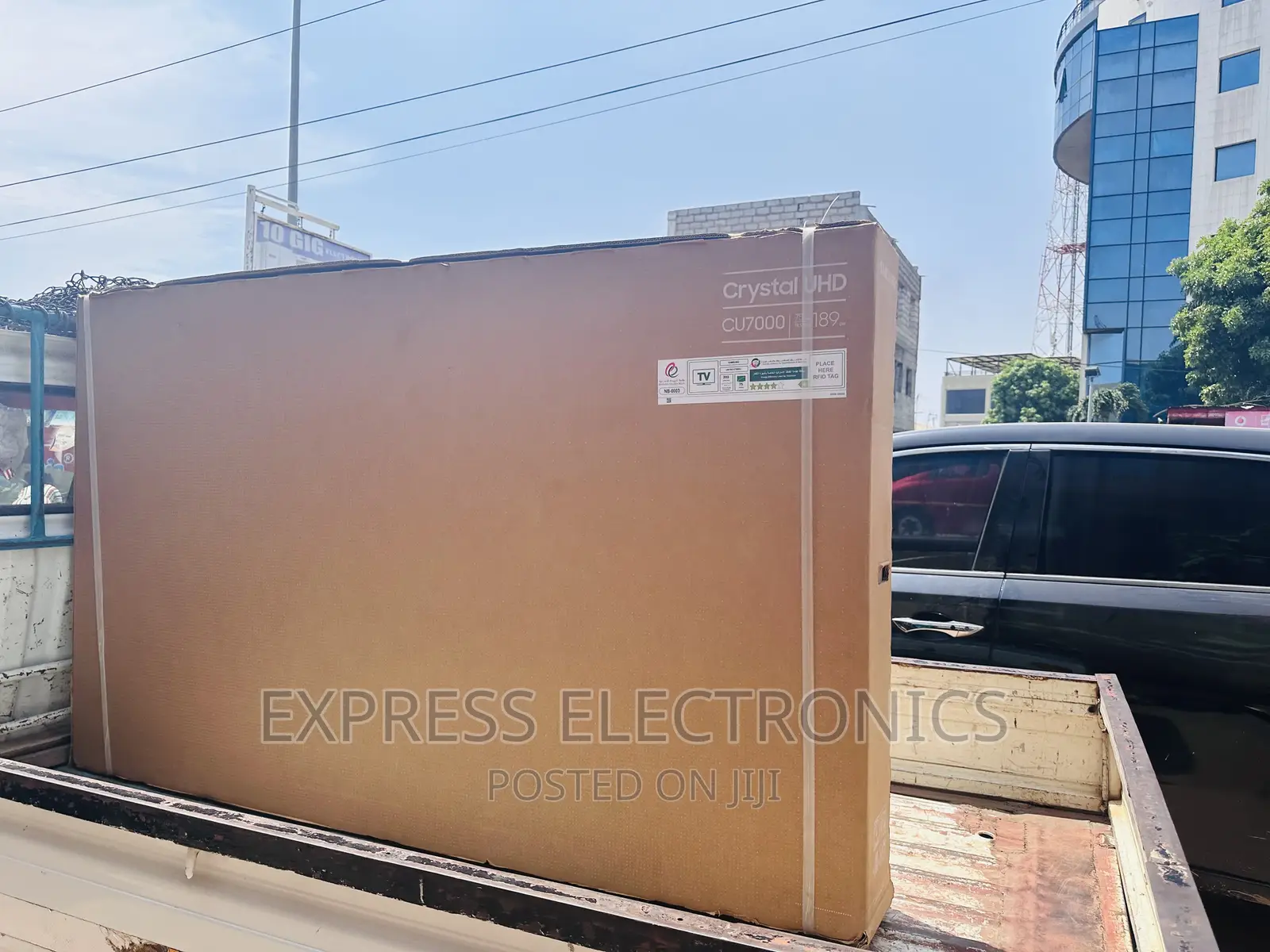 Real Color QLED Display UHD Smart Samsung 85Q60B