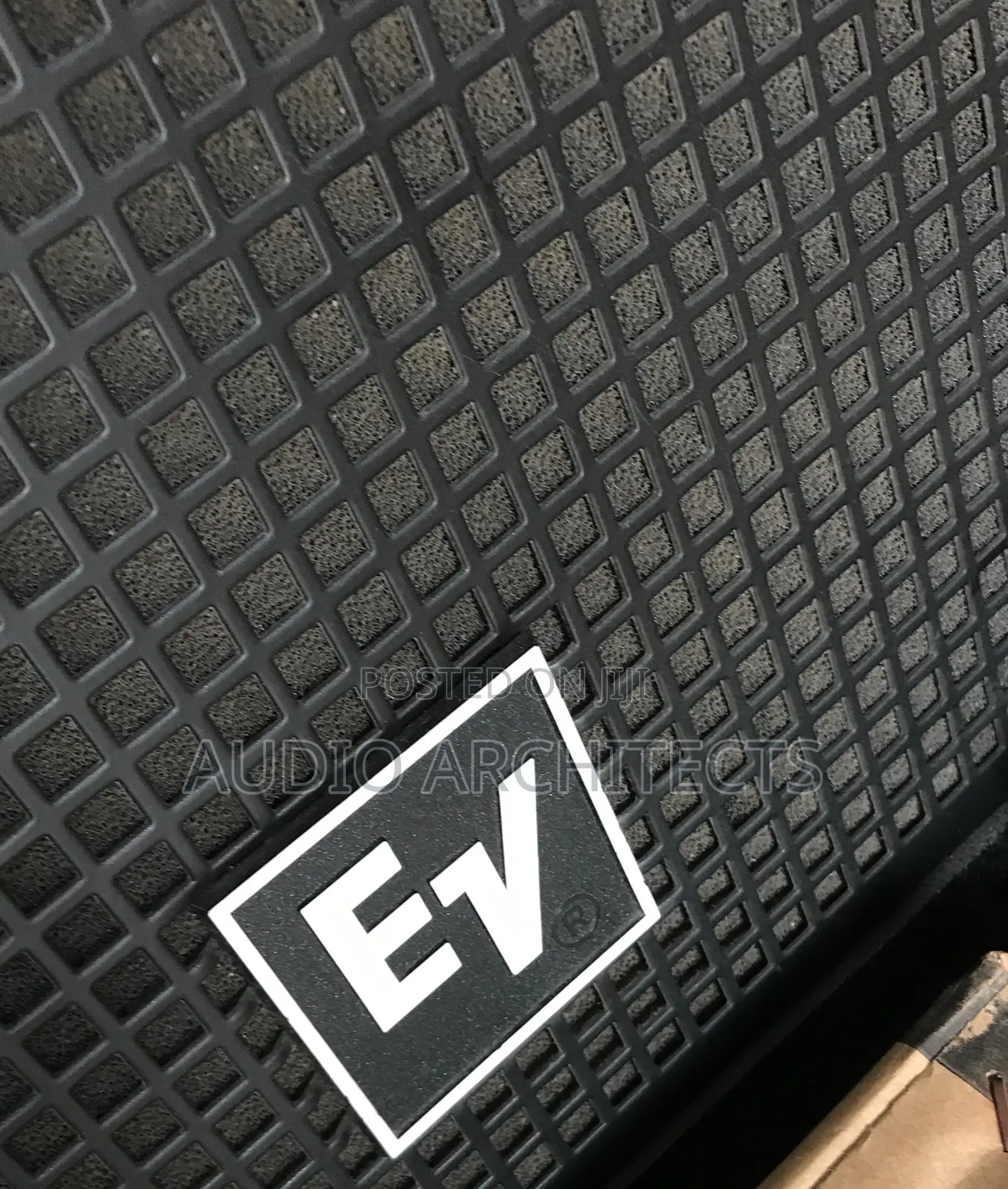 Electro Voice (Ev) Full Range Speaker