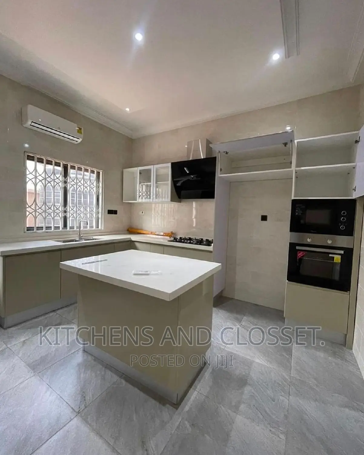 Modern Kitchen Cabinet