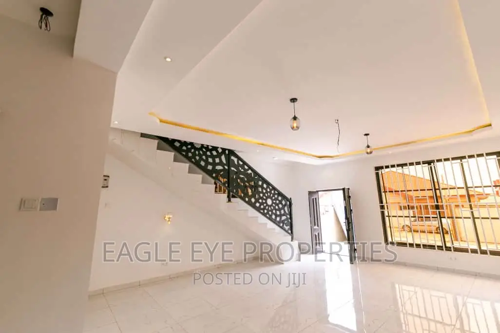 4bdrm House in Spintex for sale