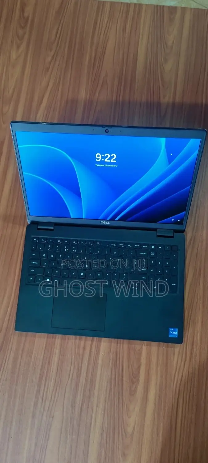New Laptop Dell Latitude 3520 8GB Intel Core i5 HDD+SSD 256GB