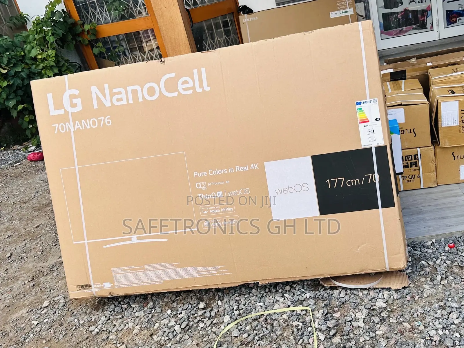 Smart UHD LED Glossy Nanocell Nano76 70 Inches LG Tv