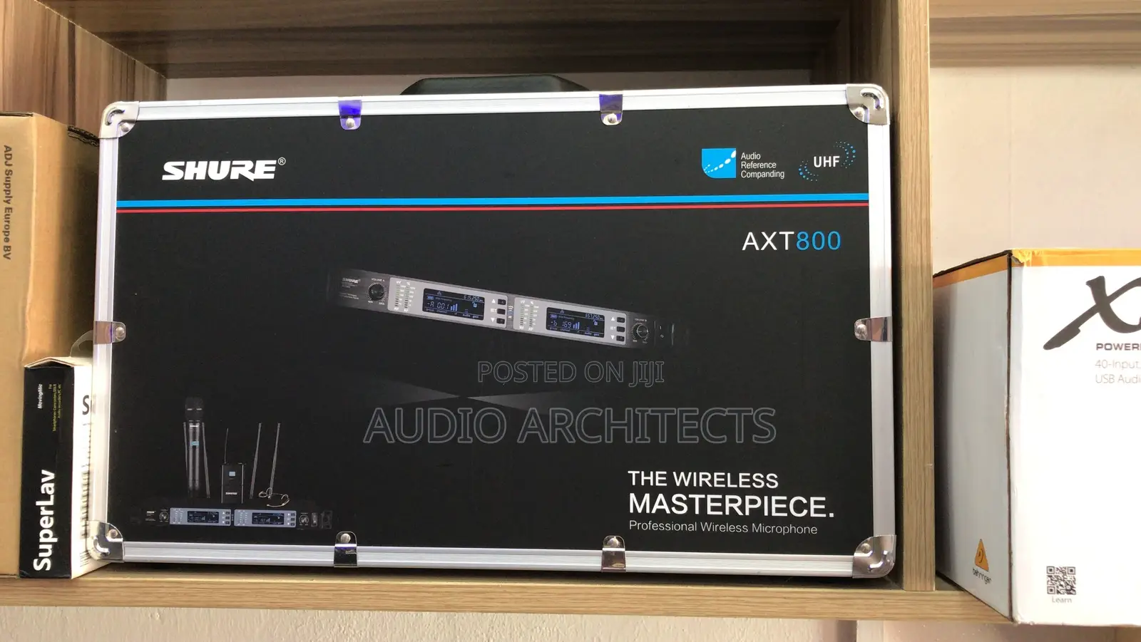 Shure AXT 800 Wireless Microphone
