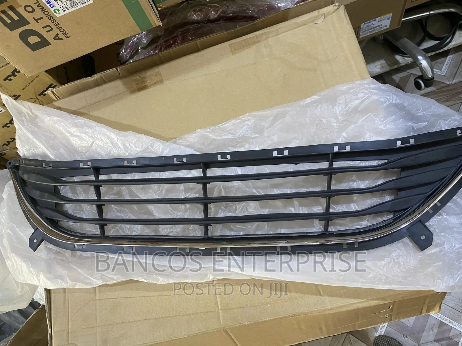 Hyundai Elantra 2011, 2012 And 2013 Down Grille