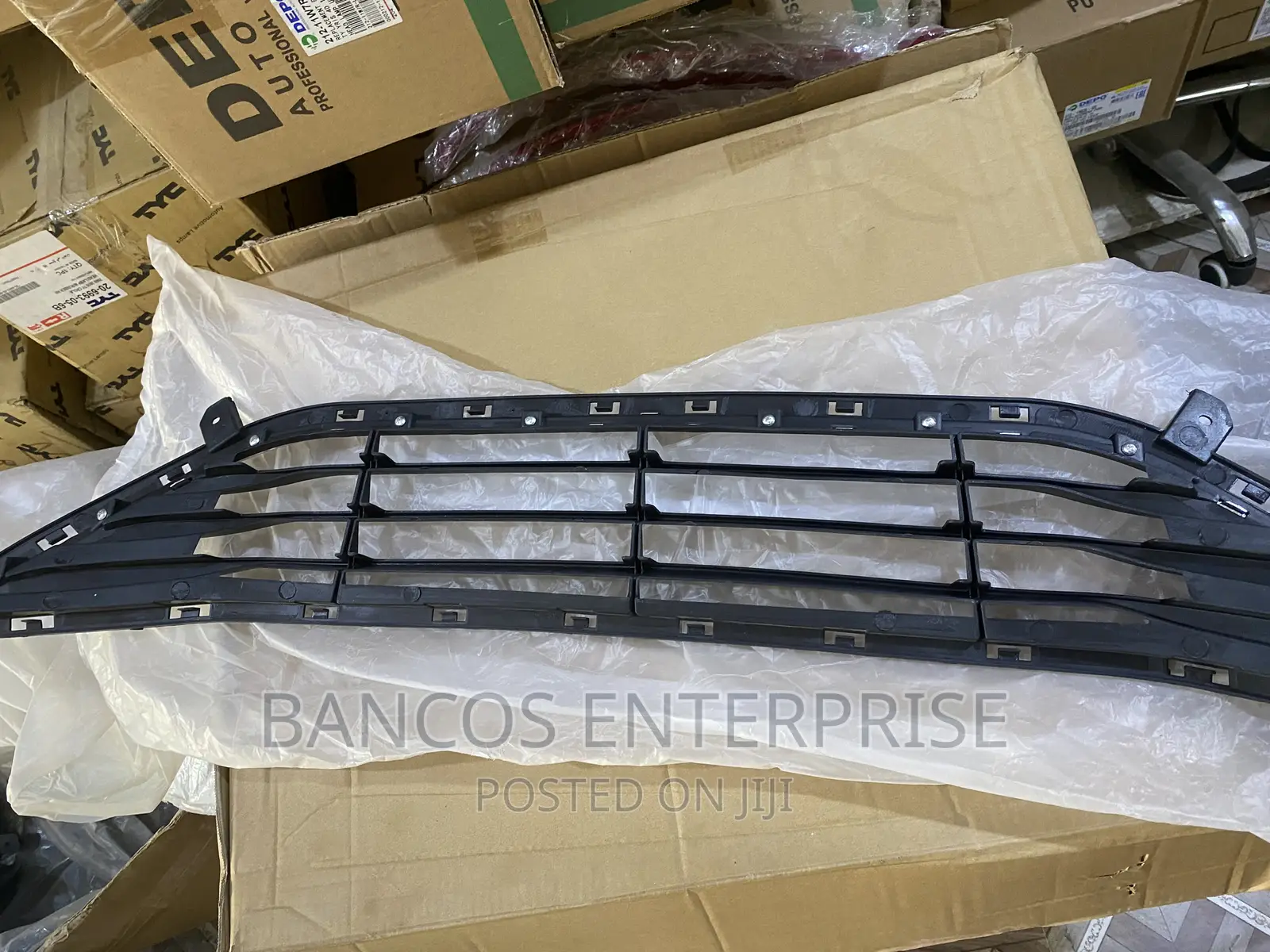 Hyundai Elantra 2011, 2012 And 2013 Down Grille