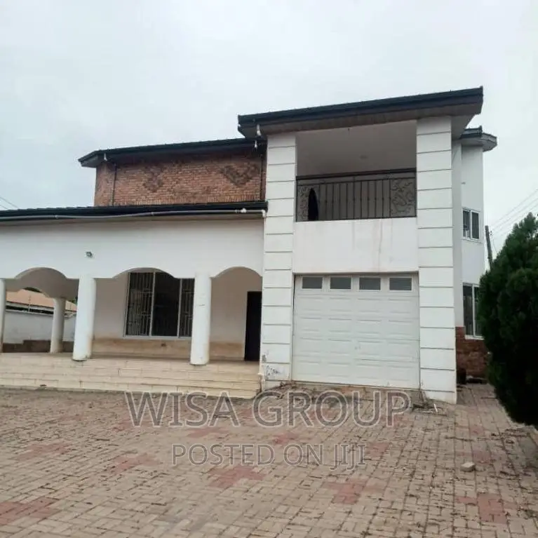 6bdrm Duplex in Wisa Groups, Accra Metropolitan for rent