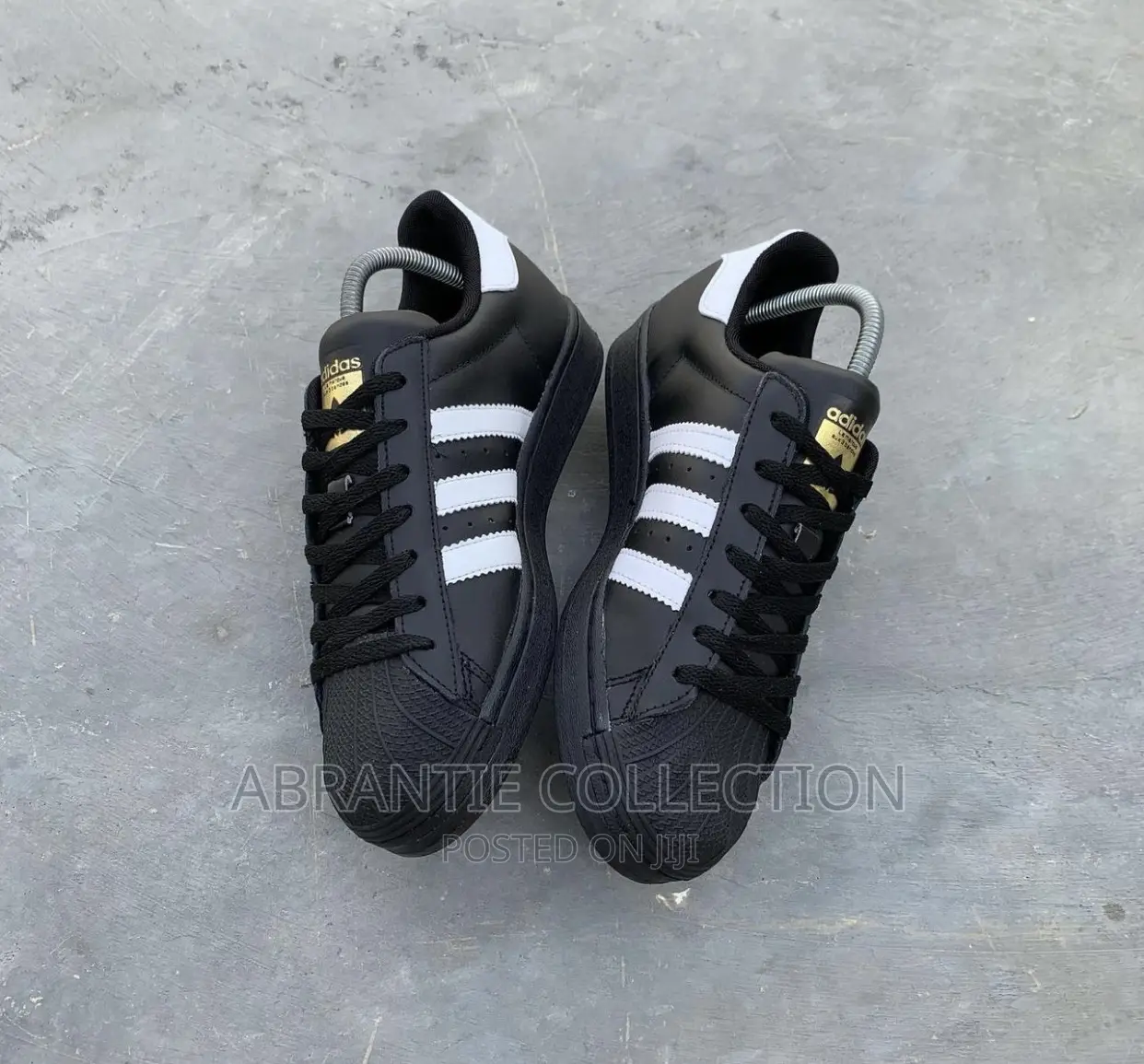 Adidas Superstar