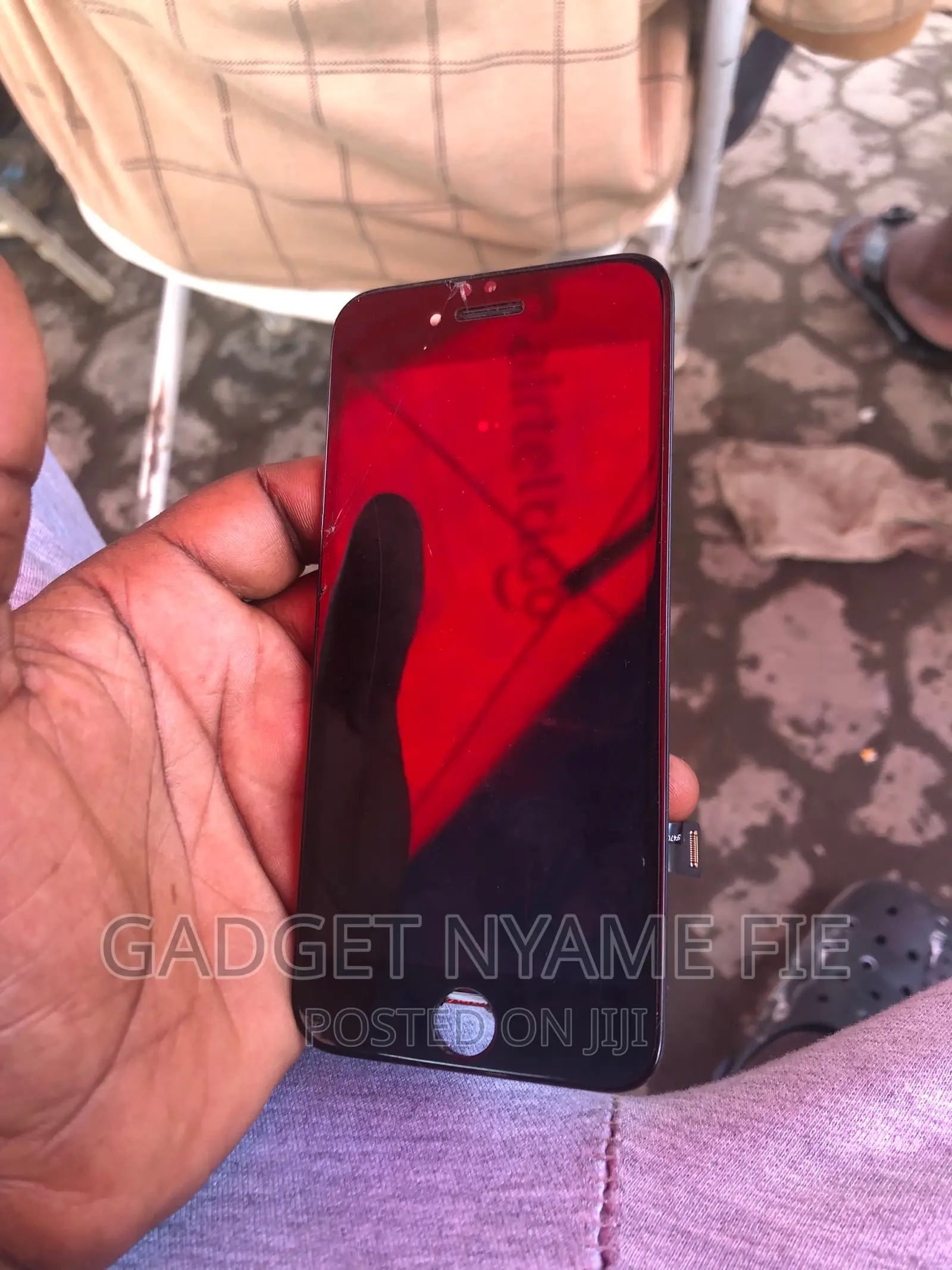 iPhone 8 Screen Replacement With Free Fixing