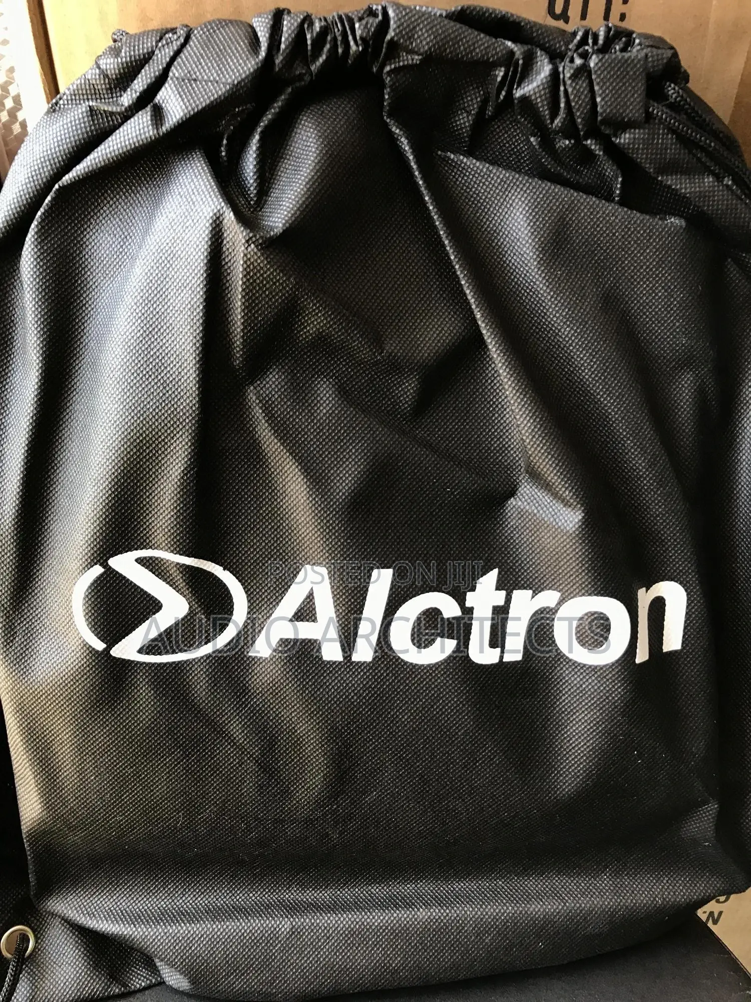 Alctron Laptop Stand