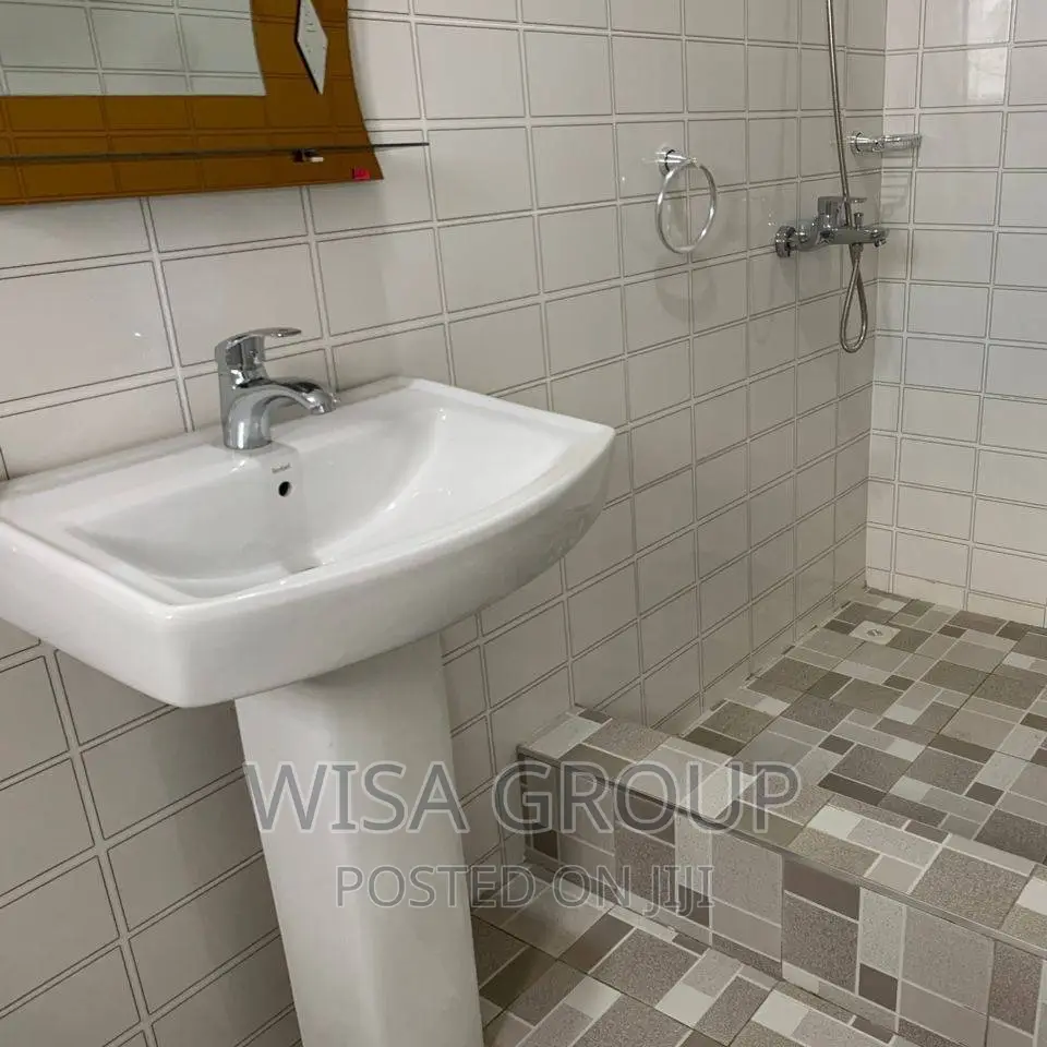 4bdrm Duplex in Wisa Groups, Accra Metropolitan for sale