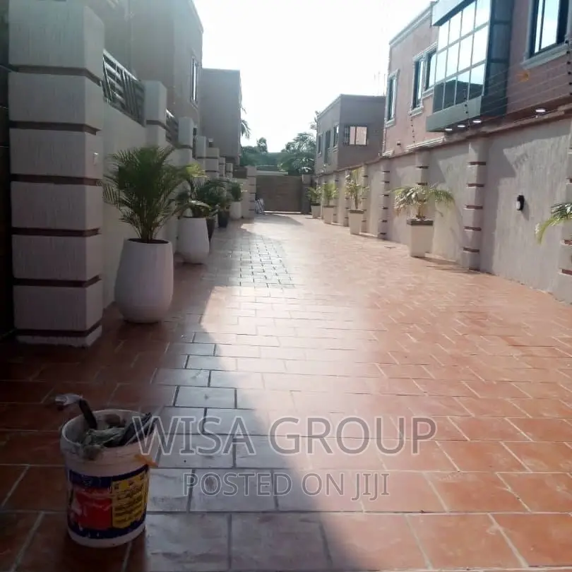 3bdrm Duplex in Wisa Groups, Accra Metropolitan for rent