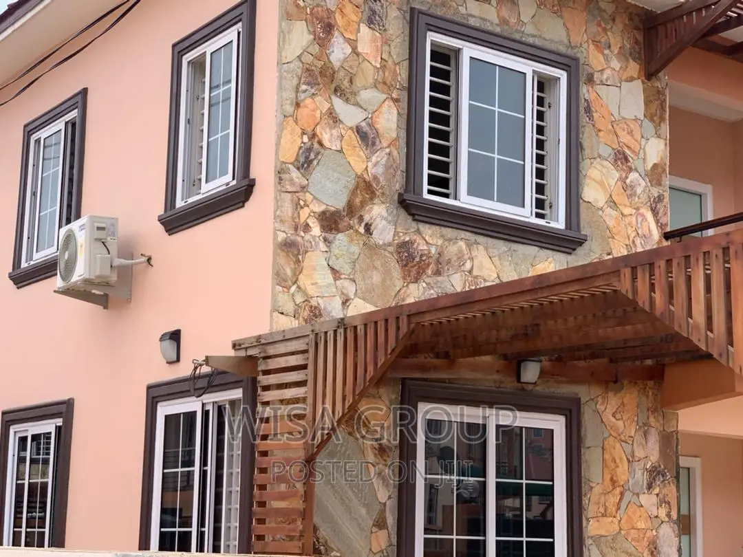 3bdrm Duplex in Wisa Groups, Accra Metropolitan for rent