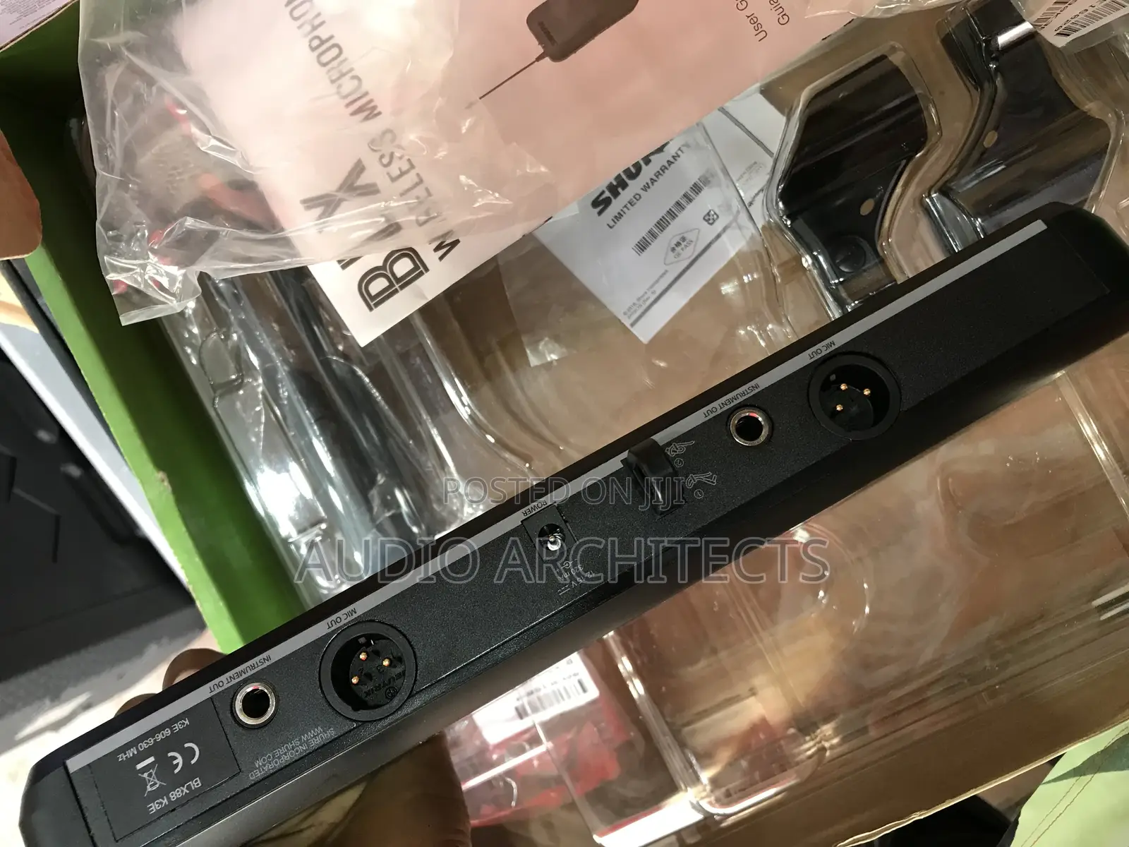 Shure BLX PG58 Cordless Microphone