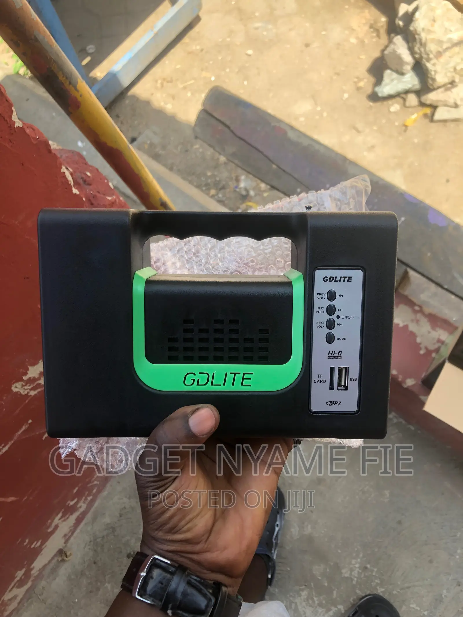 Gdlite 10 Solar Light System (With 3 Bulbs )