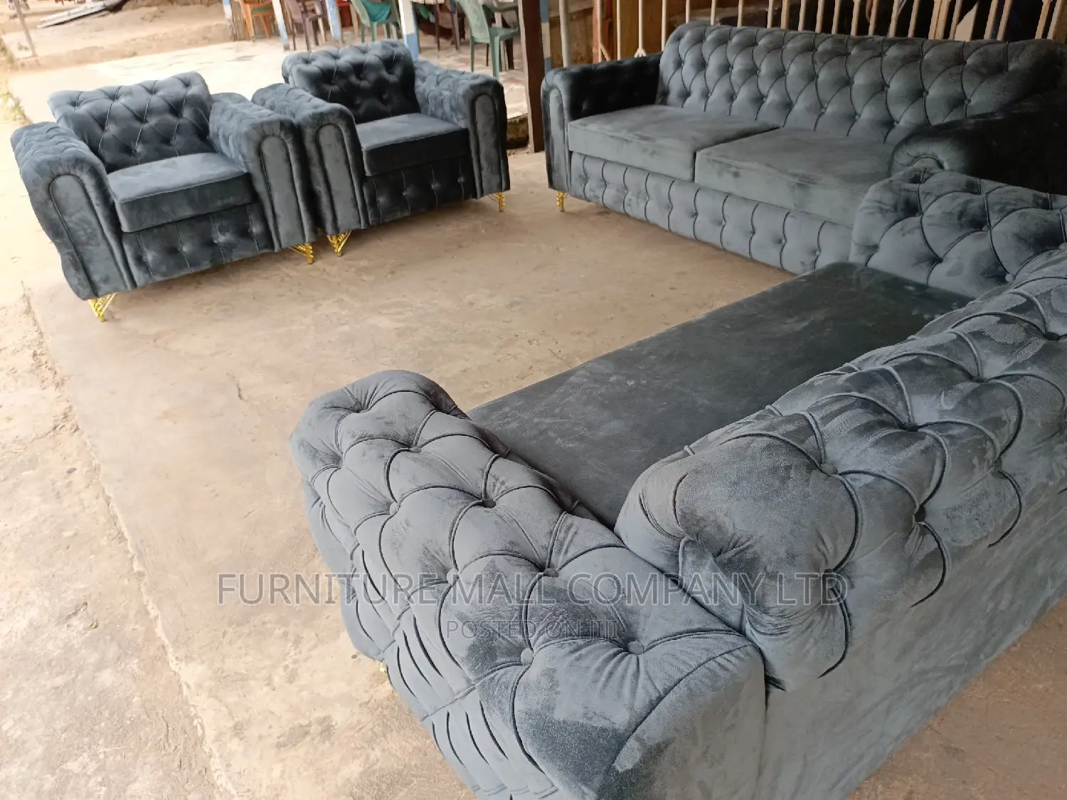 Royal Sofa Set Available as Seen . Free Delivery