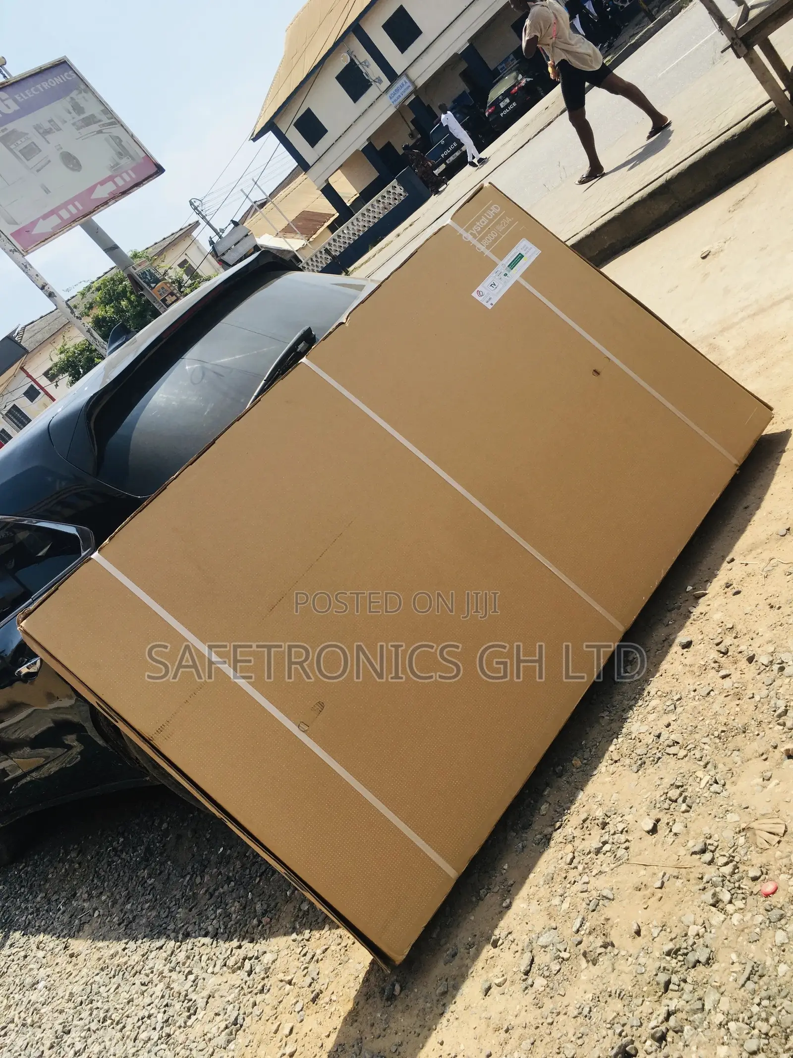 85 Inches Glossy LED Smart UHD Samsung Black Cu80 Tv 