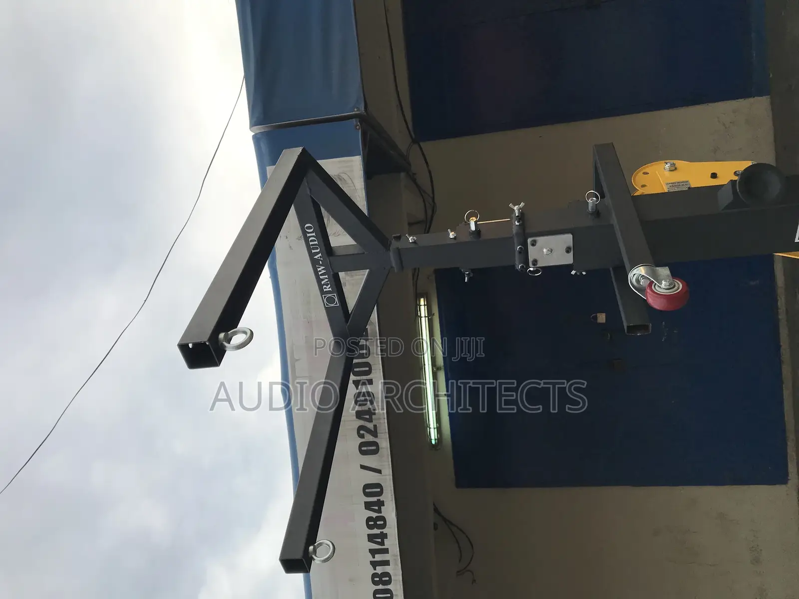 Line Array Fly Bar