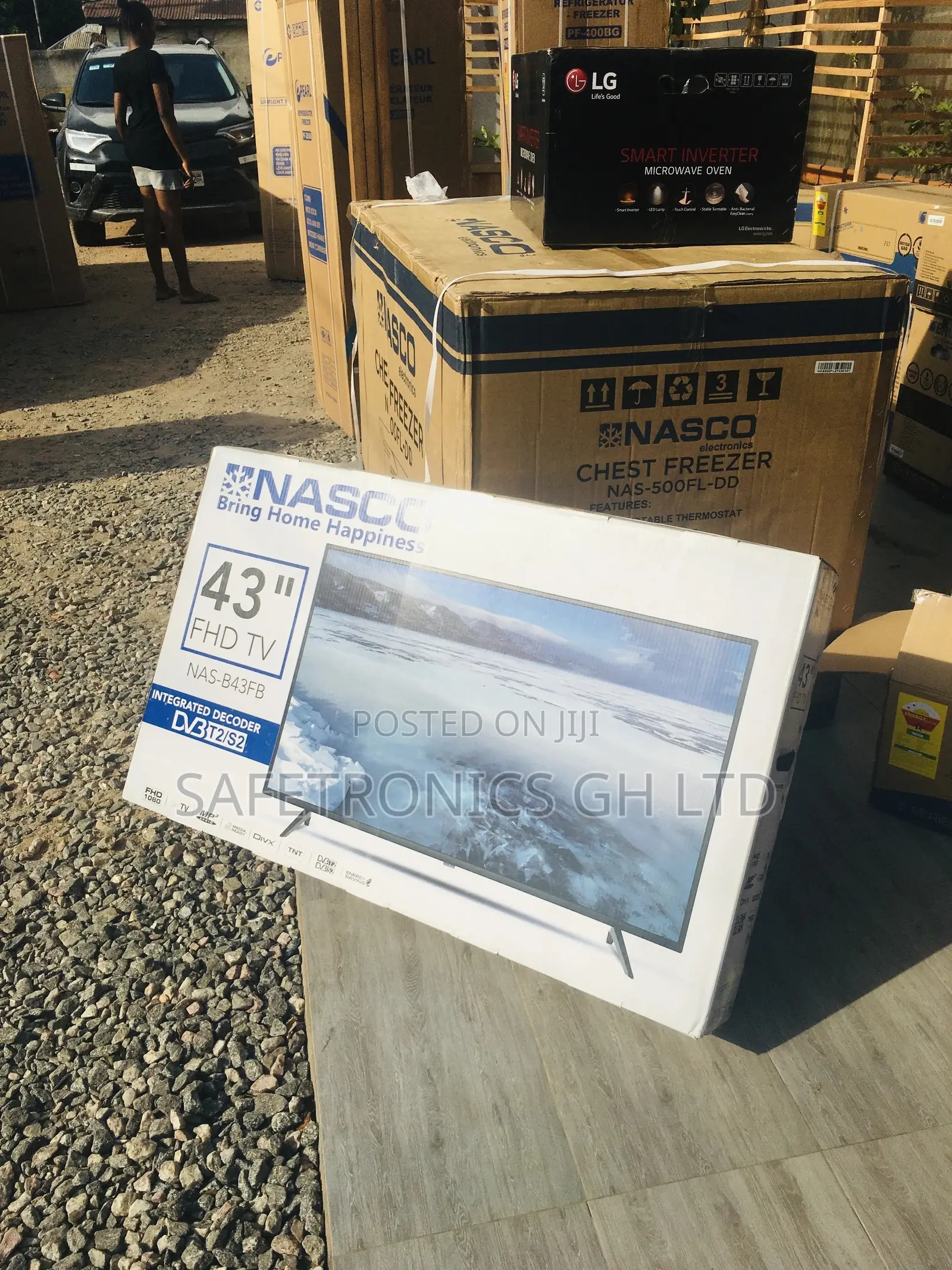 43 Inches Glossy LED Nasco Black Satelliet Digital Tv 