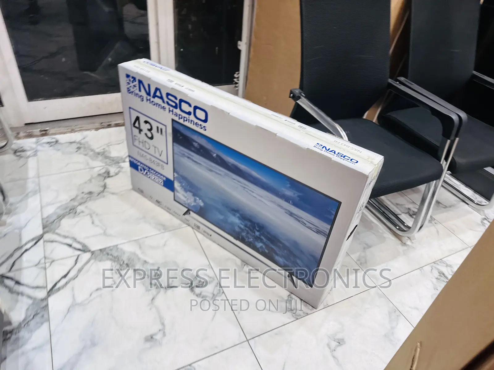 Triluminos FHD Satellite 43”Nasco Slim Tv 