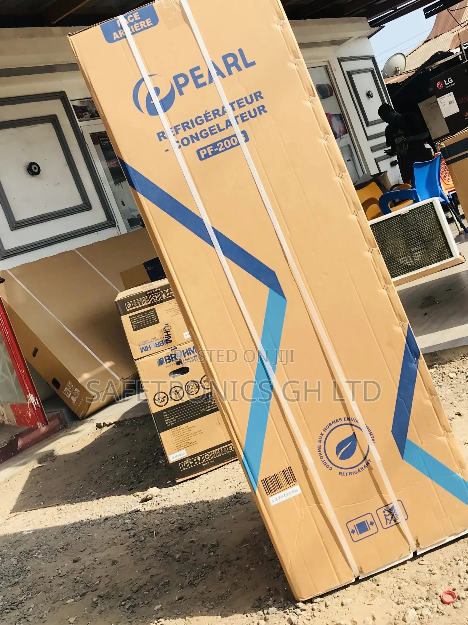 140 Liters Pearl PF-200B Doubledoor Bottomfreezer Fridge 