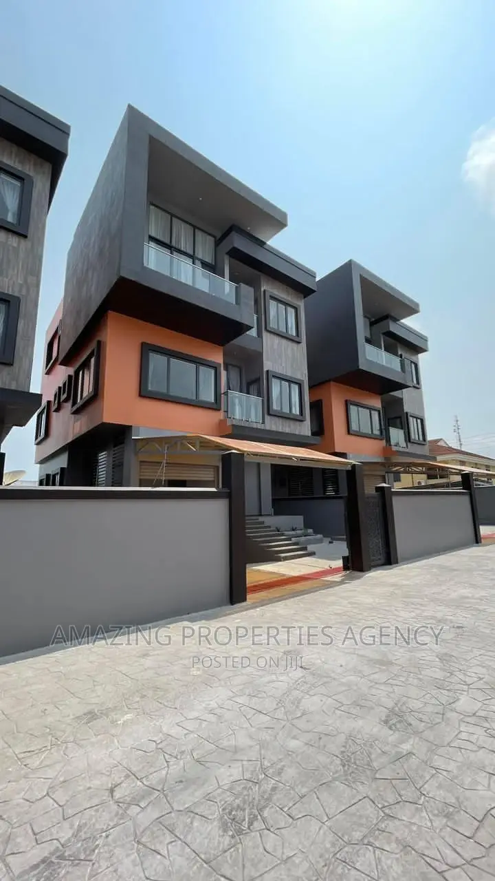 Furnished 4bdrm House in Labone for rent