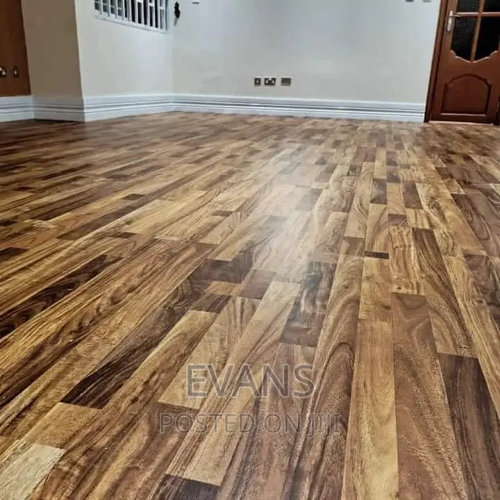Vinyl, Laminate and SPC Installer