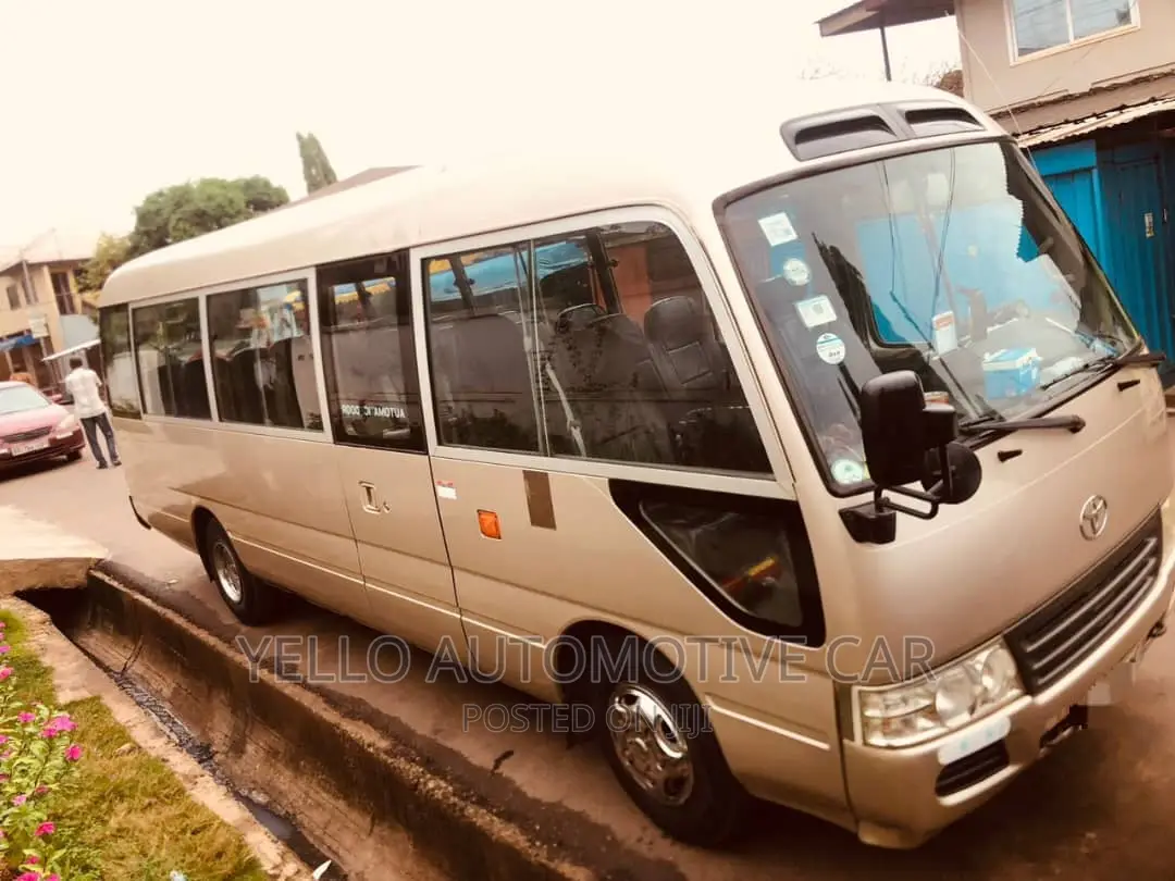 Rent Coaster 30 Seater Buses